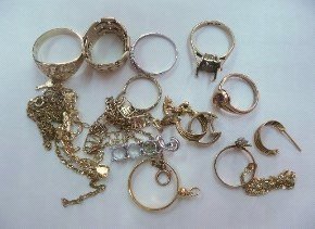 jewel cafe徵求黃金,白金,金托等產品