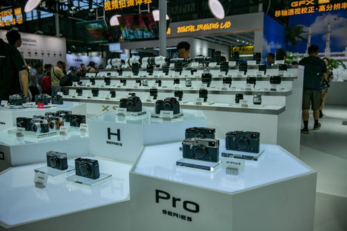 p i 2024 富士展示gfx100s ii x100vi等重磅產品