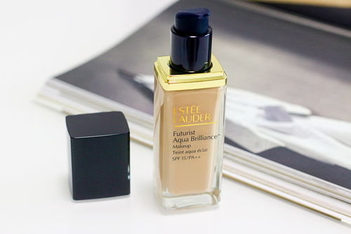 2016.10.18 雅詩(shī)蘭黛沁水粉底液輕松妝出潤(rùn)貼水亮光澤肌