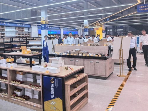 中國商用設施專委會走訪山東京鉑潤 廣東金佰格