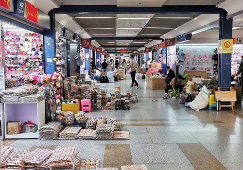 孫公司起訴小商品城董事長 珠寶零售業(yè)務(wù)因電商平臺左右互搏引紛爭